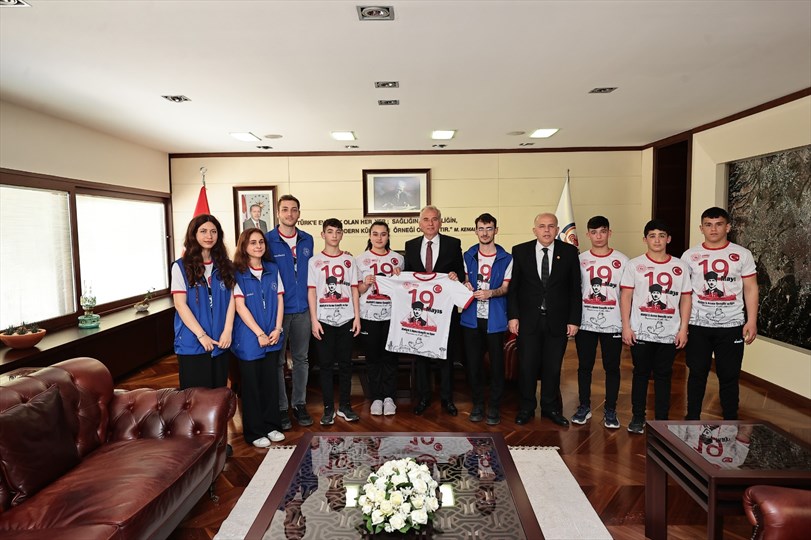 Denizli'de Gençlik Haftası kutlanıyor