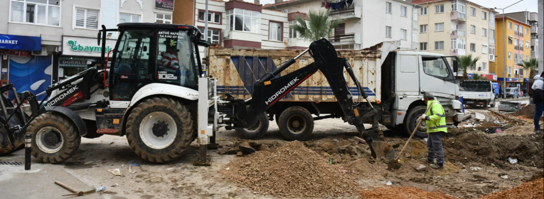 Çanakkale Belediyesi Teknik Çalışmaların Devam Ettiğini belirtti