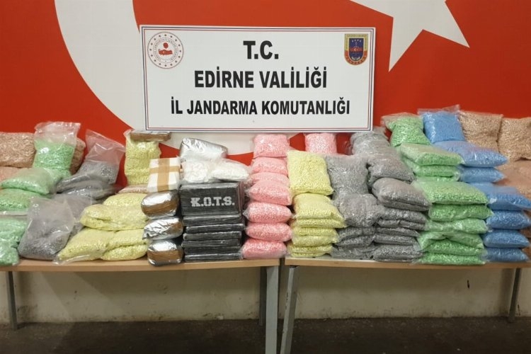 Edirne'de kilolarca uyuşturucu el kondu