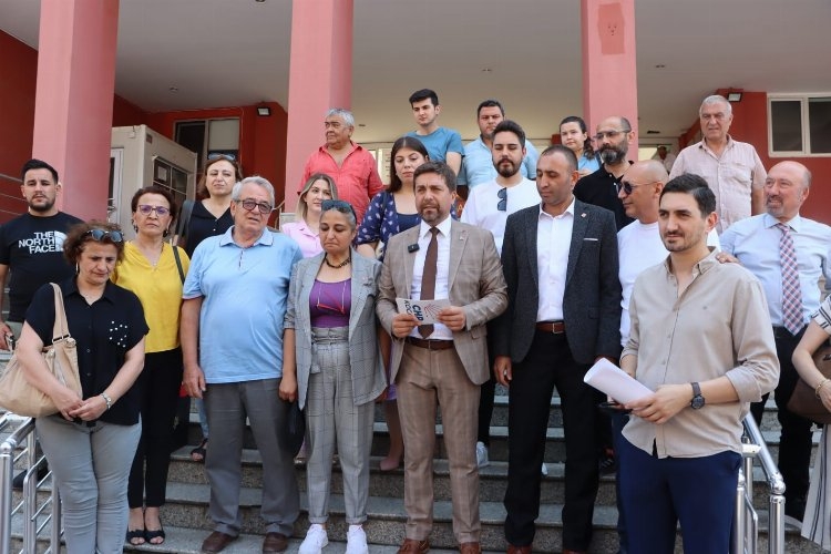 CHP Genel Merkezi tarafından 81 ilde TRT'ye suç duyurusu