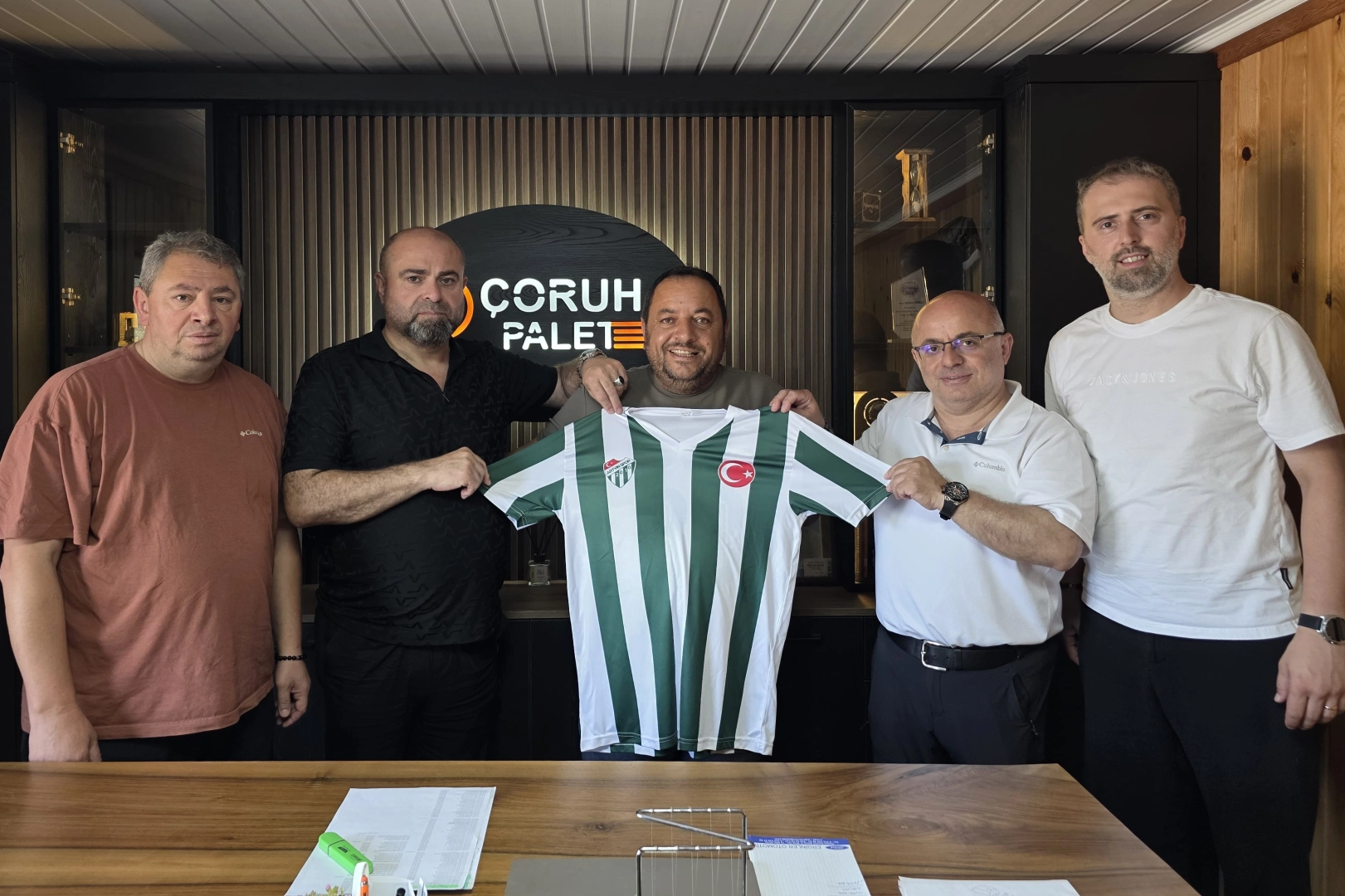 Artvinspor’a Bursa’dan Destek Eli