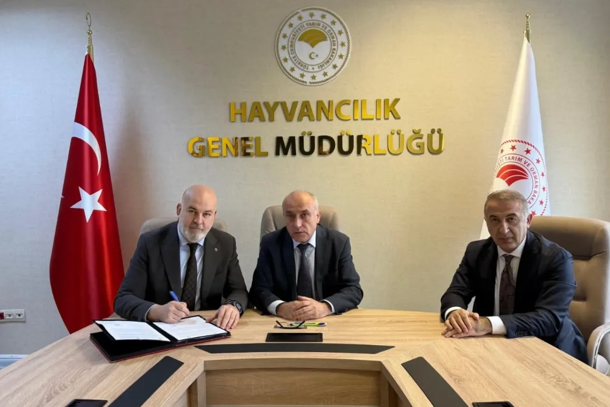 Yerli Besilik Hayvan Üretimi İki Protokolle Güçlenecek